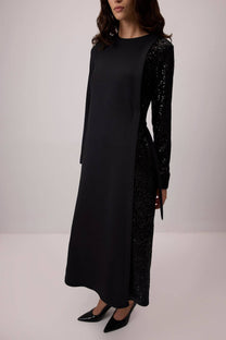 Abito midi in crêpe con paillettes a contrasto