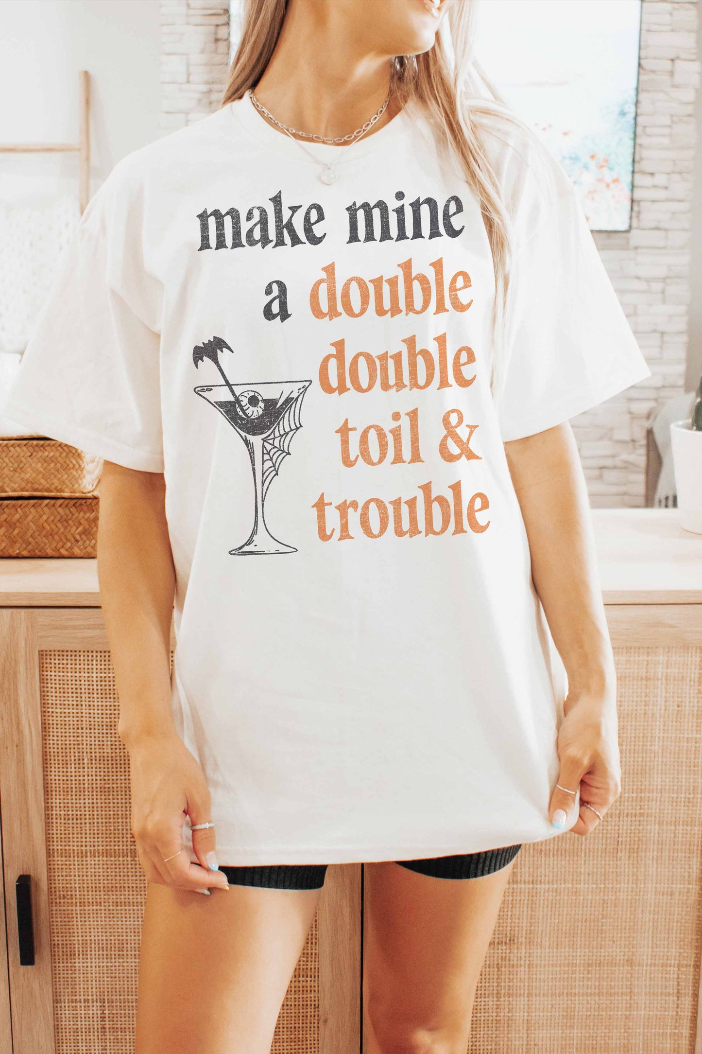 T-shirt Oversize Grafica Witches Martini