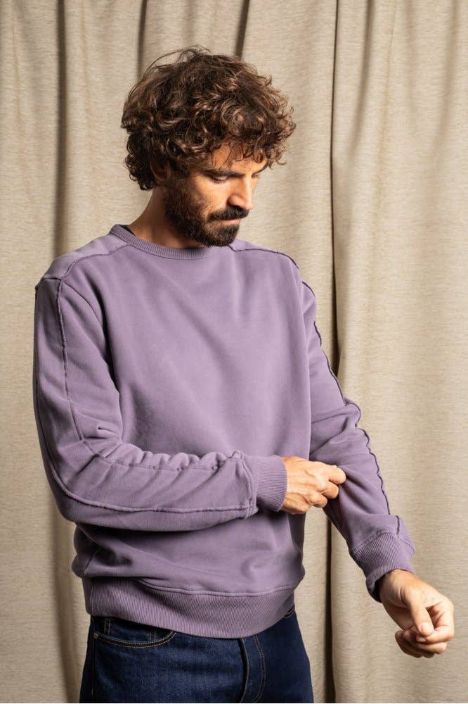Felpa girocollo viola con maxi stampa sul retro