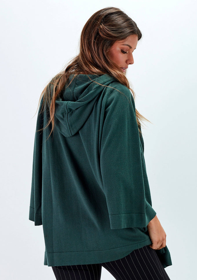 Mantella con cappuccio in maglia verde oliva