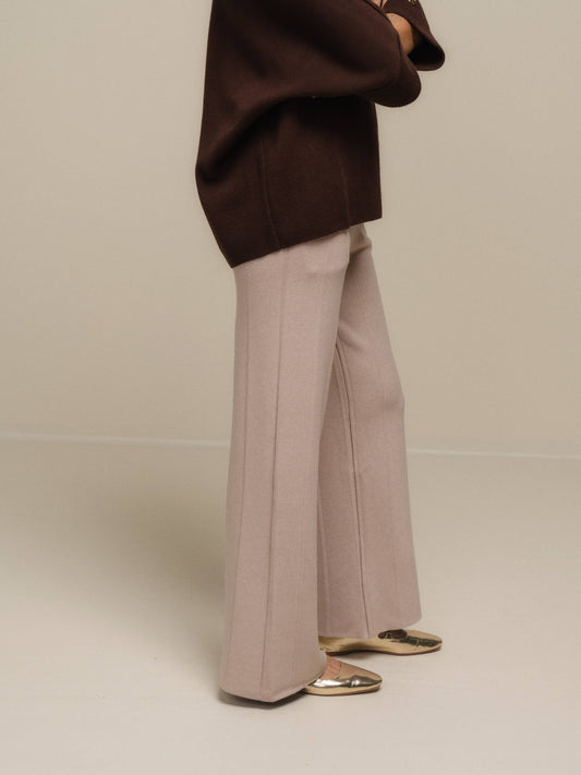 Pantaloni a zampa beige da donna