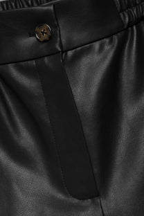 Pantaloni in finta pelle a vita elasticizzata