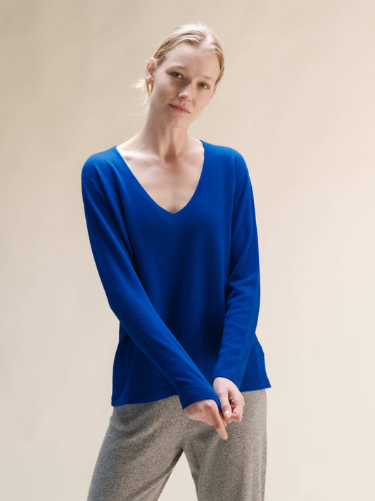 Maglia scollo a V in misto cashmere 3D Knit