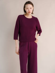 Maglione cropped in misto cashmere con maniche raglan 3/4