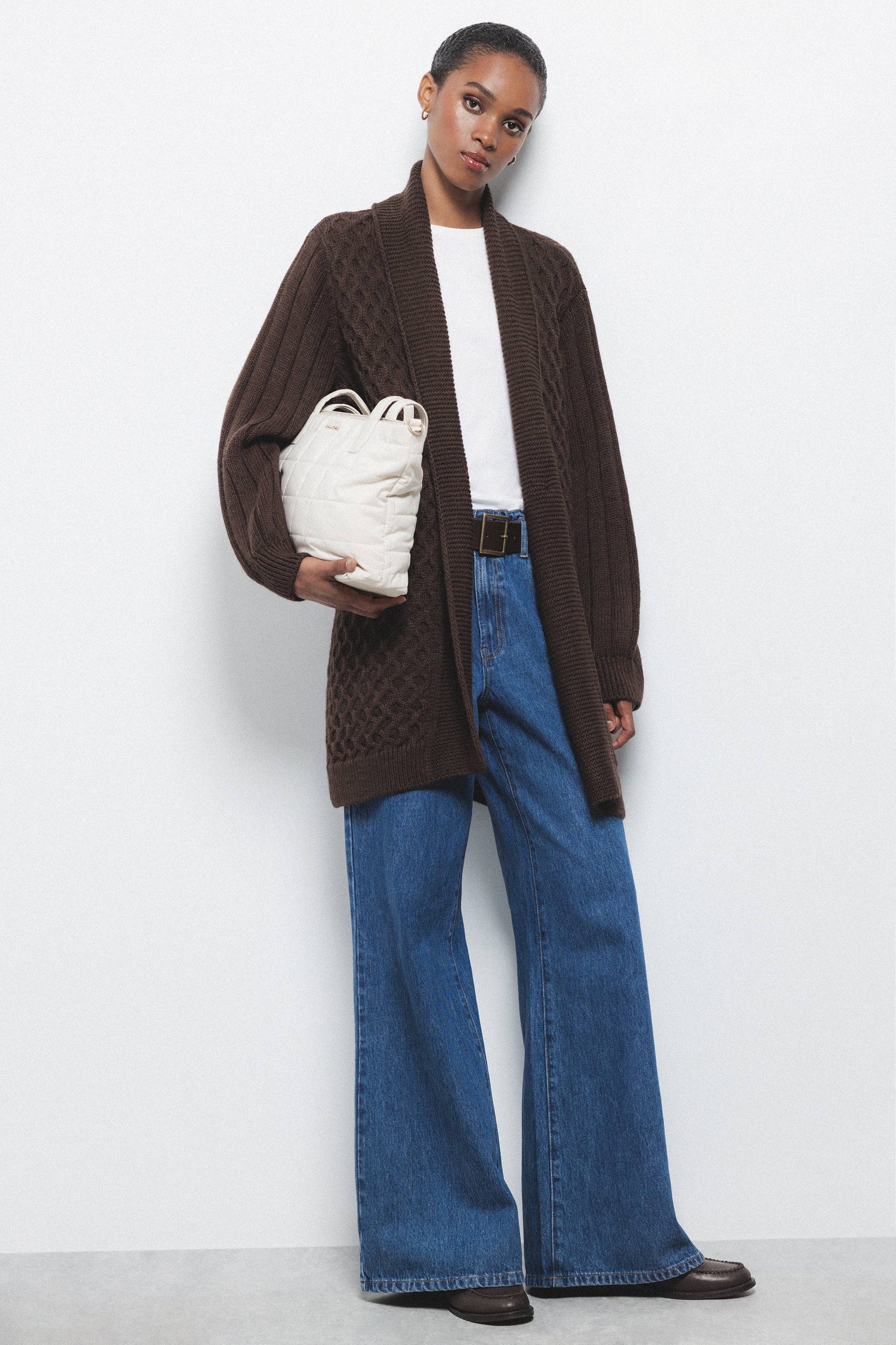 Cardigan lungo in maglia strutturata con collo a scialle