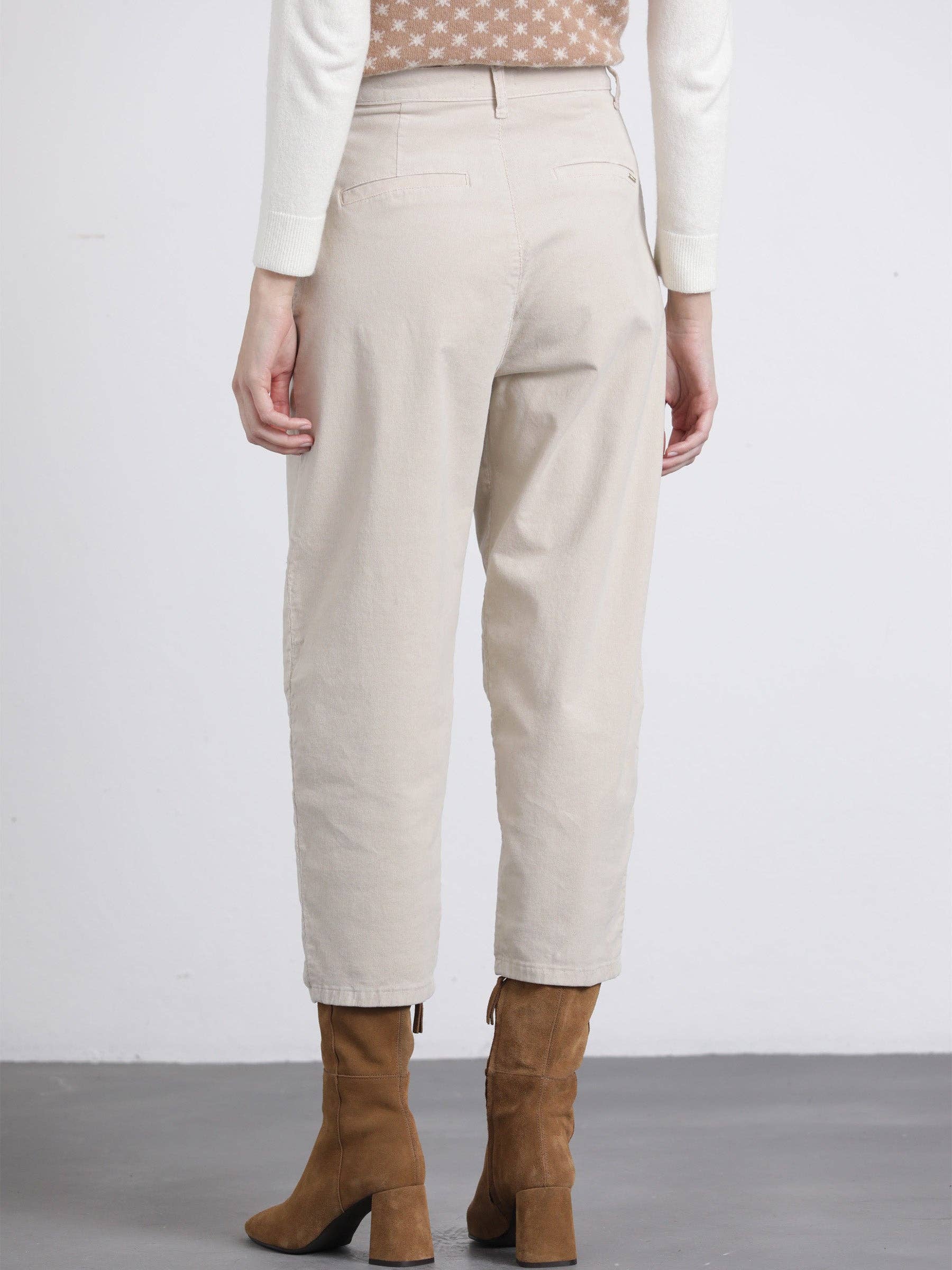 Pantaloni in velluto a coste con chiusura a clip