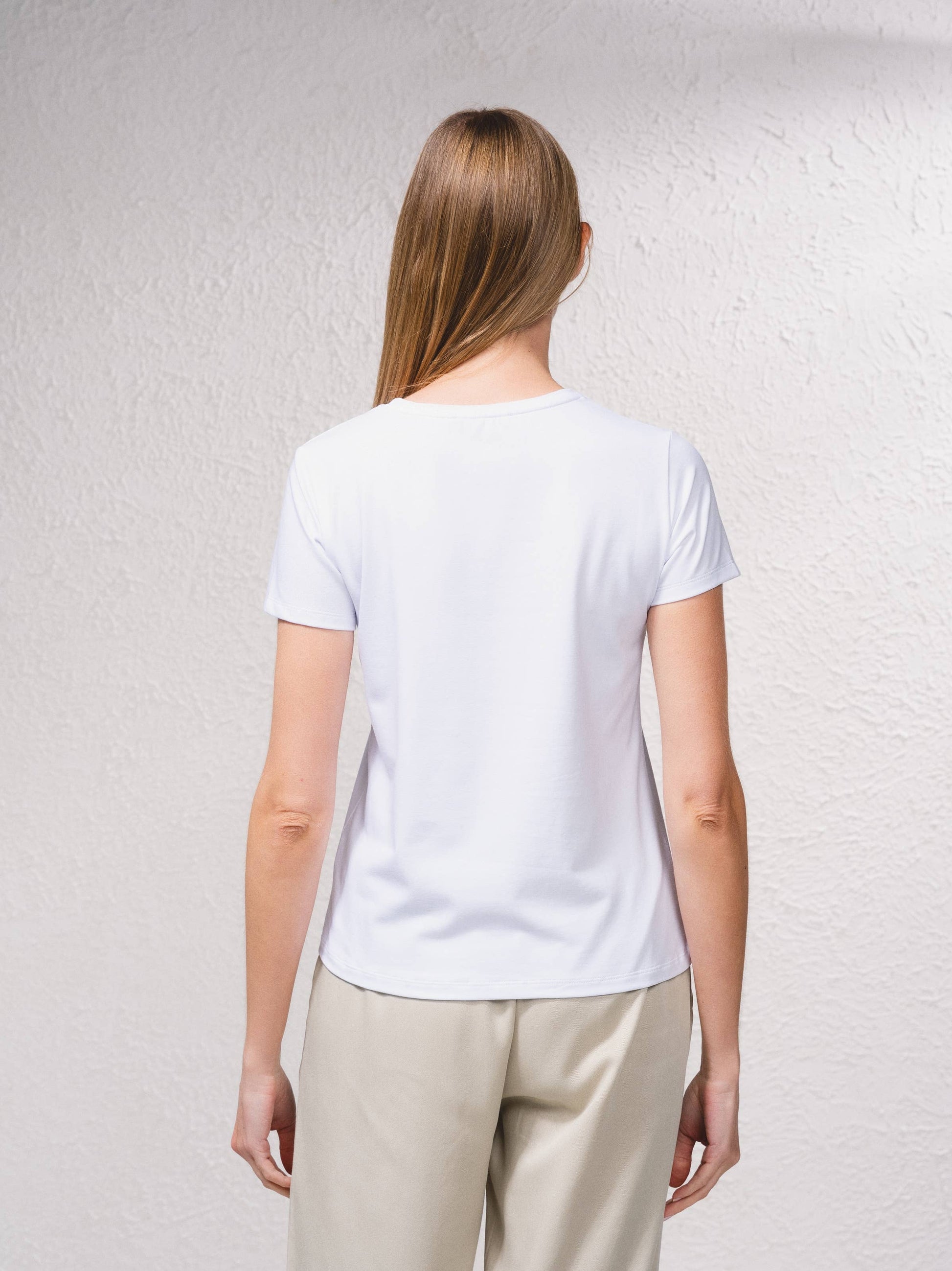 T-shirt basic a maniche corte girocollo