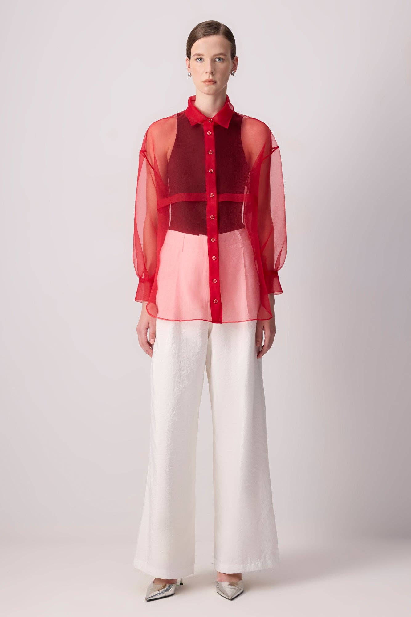 Camicia in organza rossa trasparente