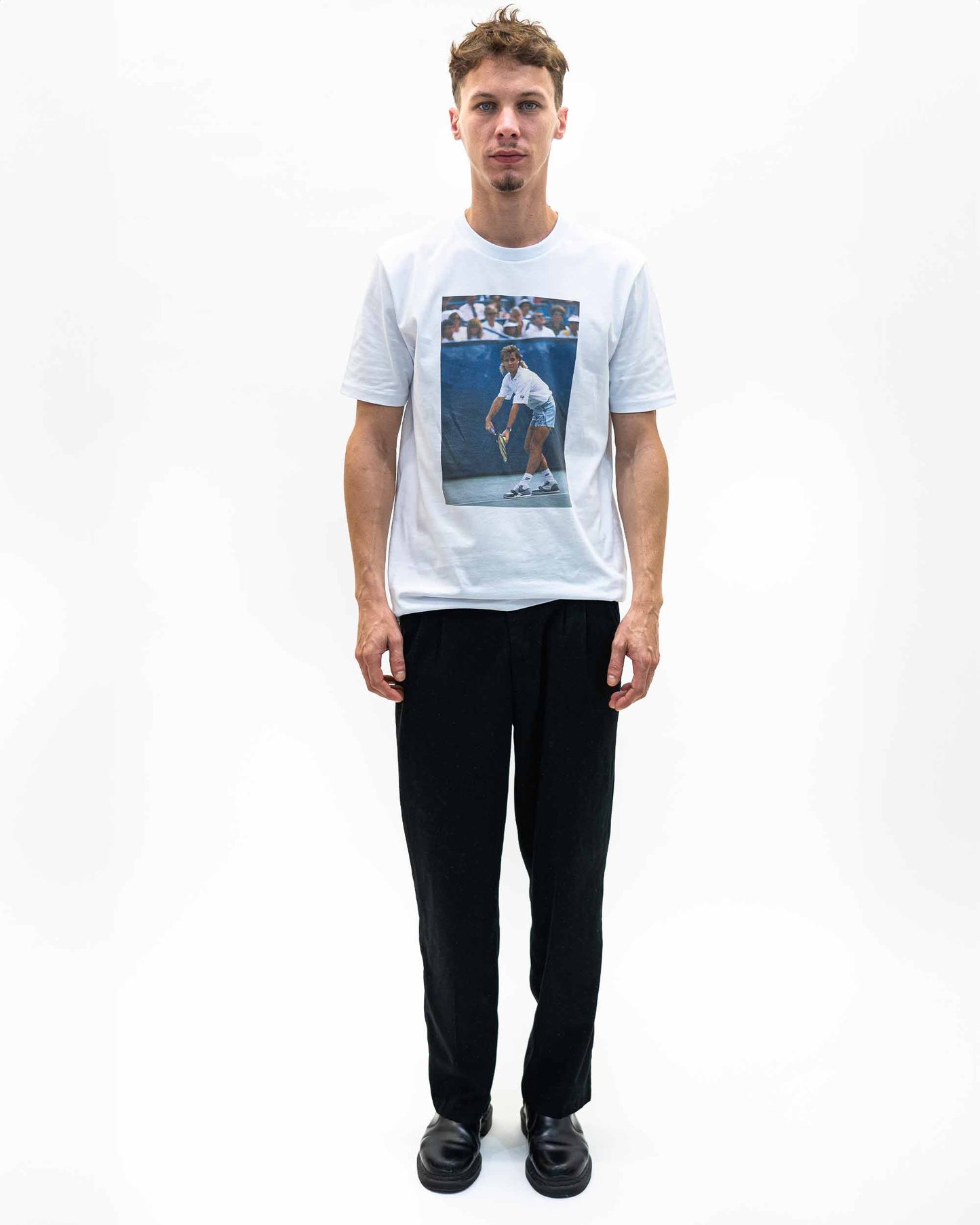 T-shirt Agassi Legend con foto vintage di tennis