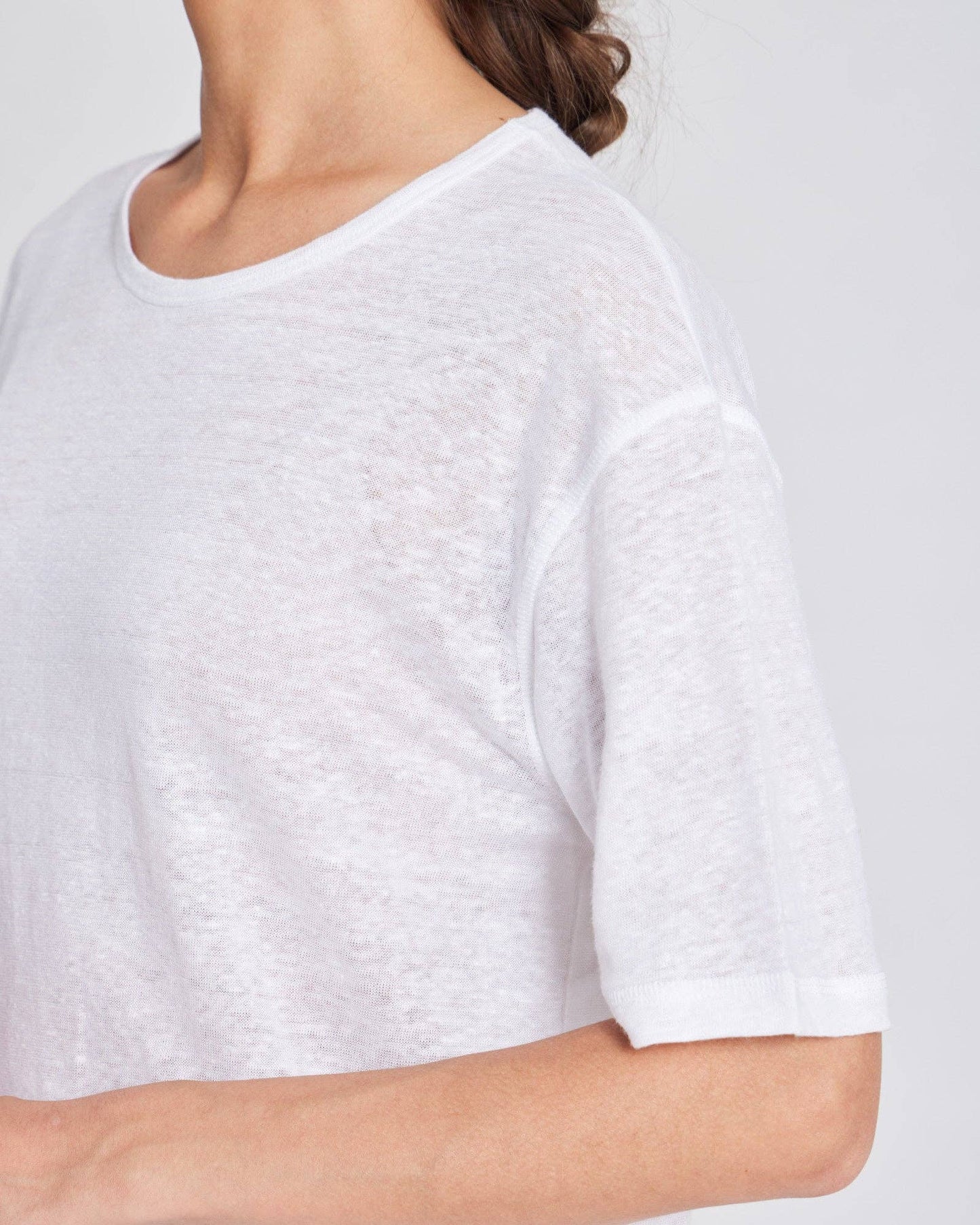 T-shirt Nynne in lino bianca