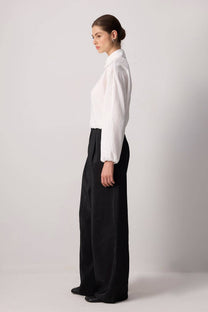 Blusa con bottoni sul davanti e orlo elasticizzato