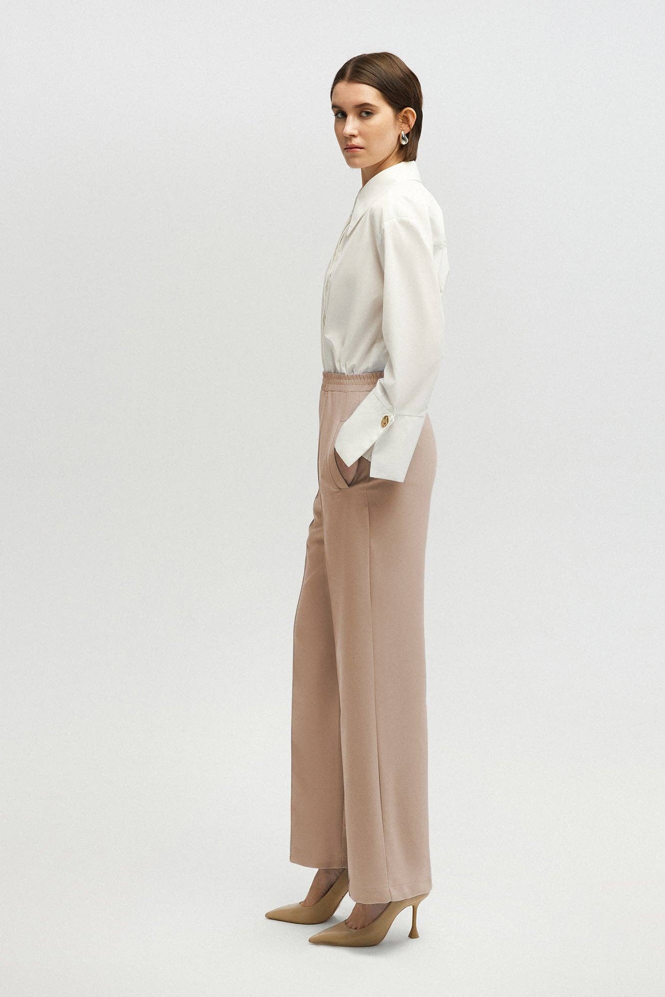 Pantaloni a vita alta in crêpe elasticizzato morbido