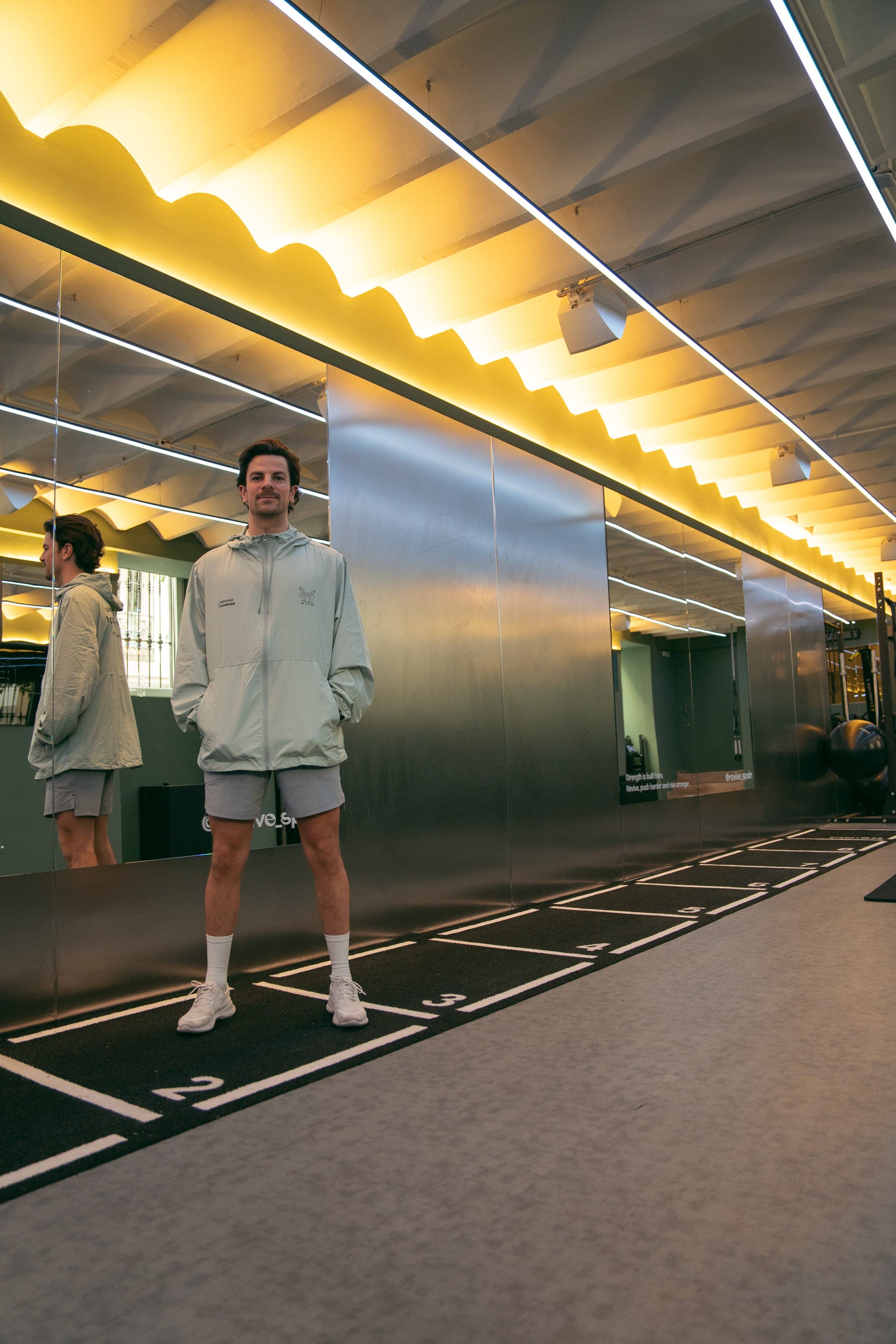 Giacca leggera windbreaker Gym Mood in poliestere riciclato
