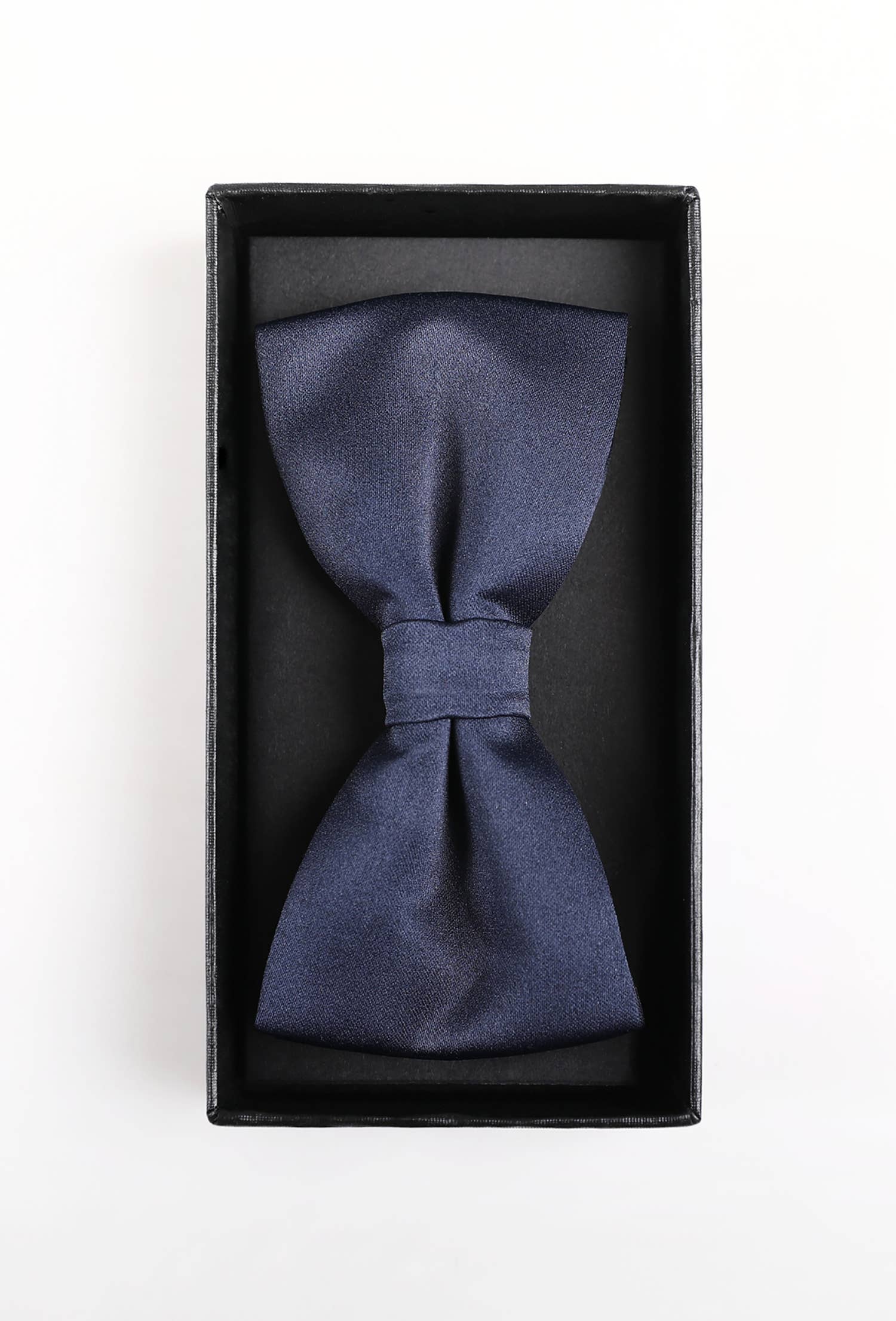 Set papillon preannodato e fazzoletto da taschino blu navy