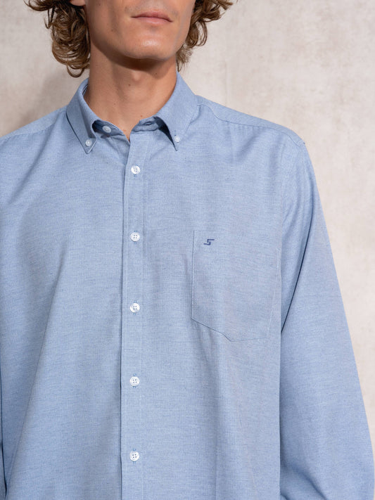 Camicia uomo in cotone misto con colletto button-down