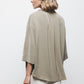 Blusa oversize tinta unita con colletto classico