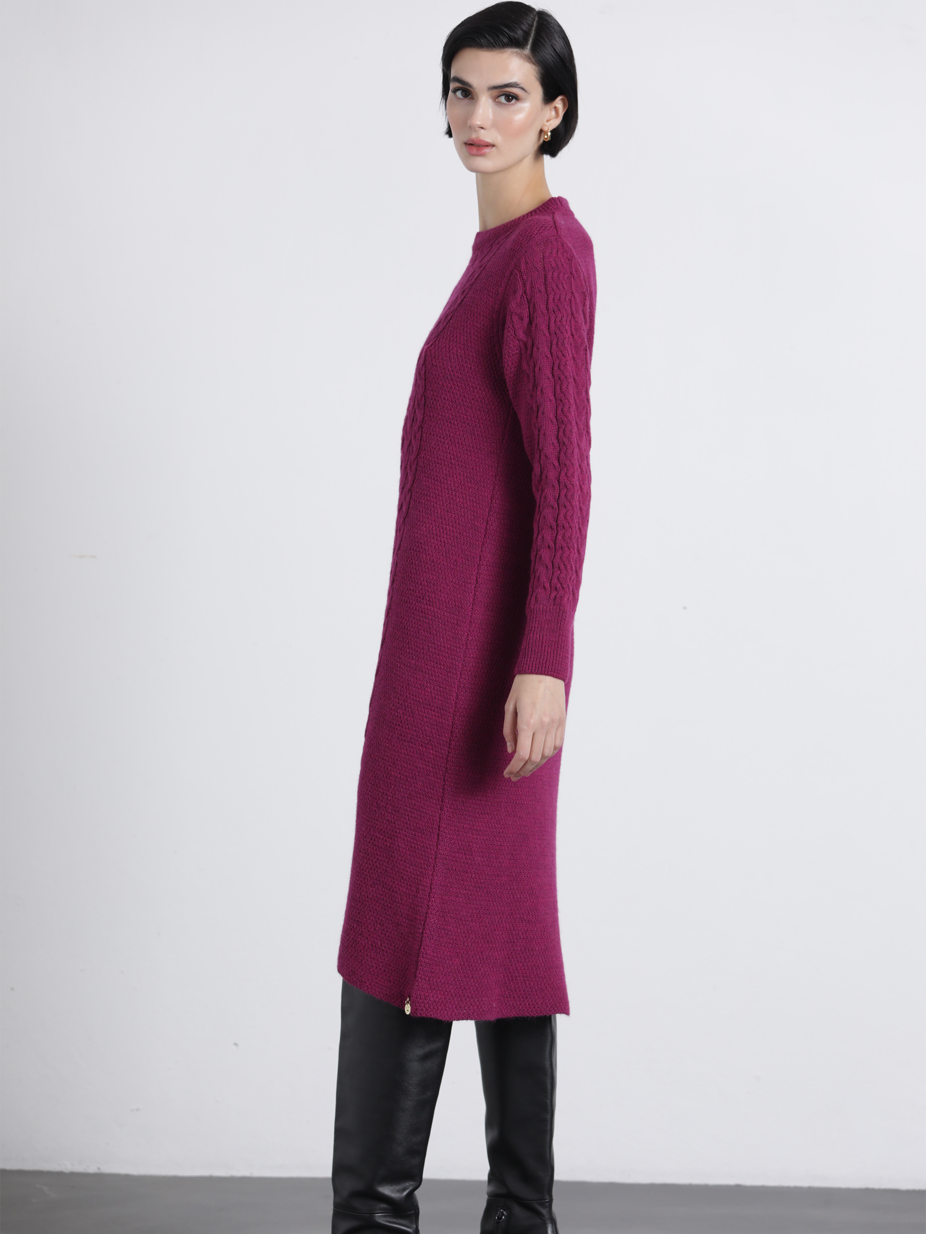 Abito midi in maglia a trecce