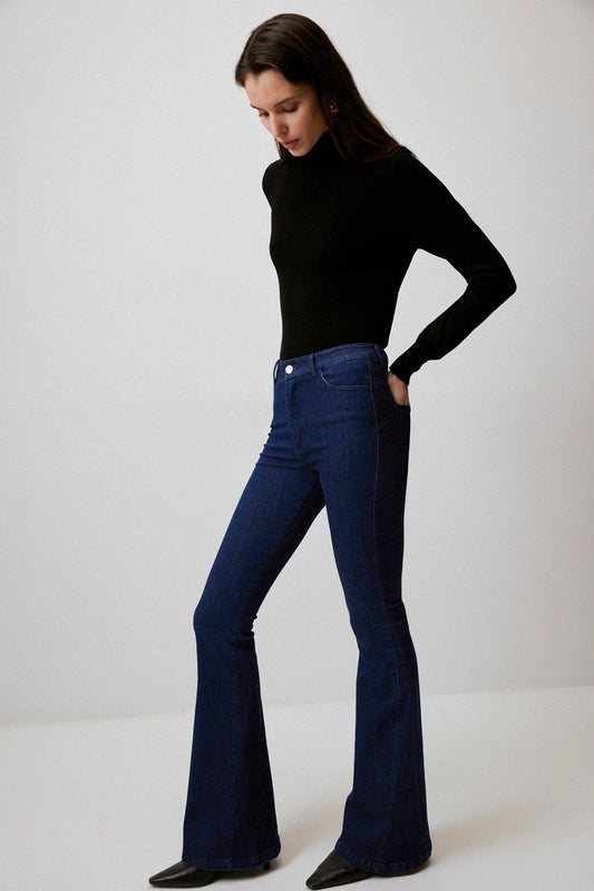 Jeans a zampa vita alta in denim stretch