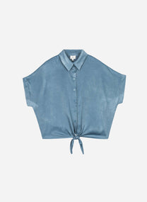 Camicia Kaory azzurra effetto seta con nodo in vita