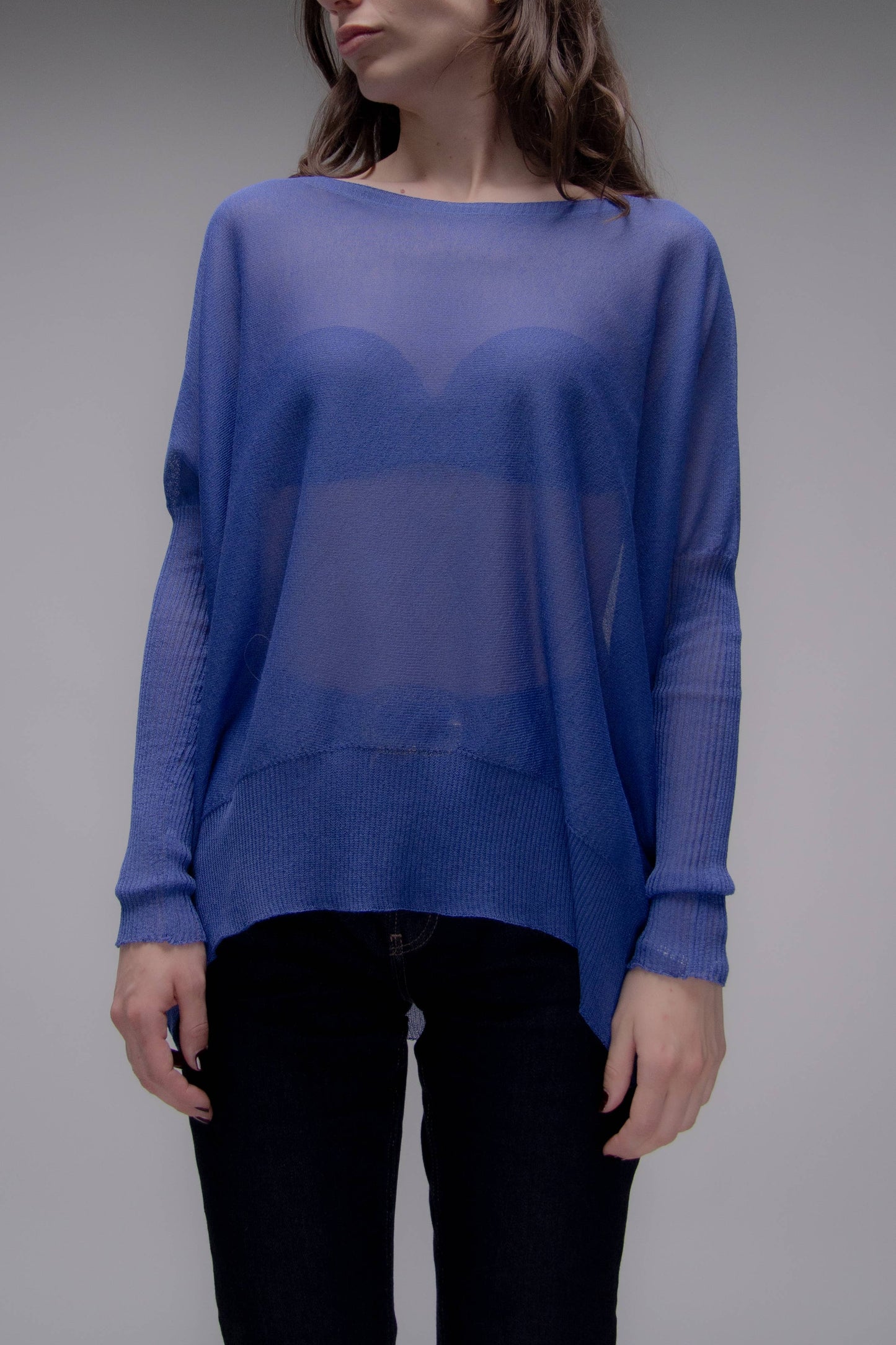 Maxi pullover oversize con scollo a barchetta in maglia 3D