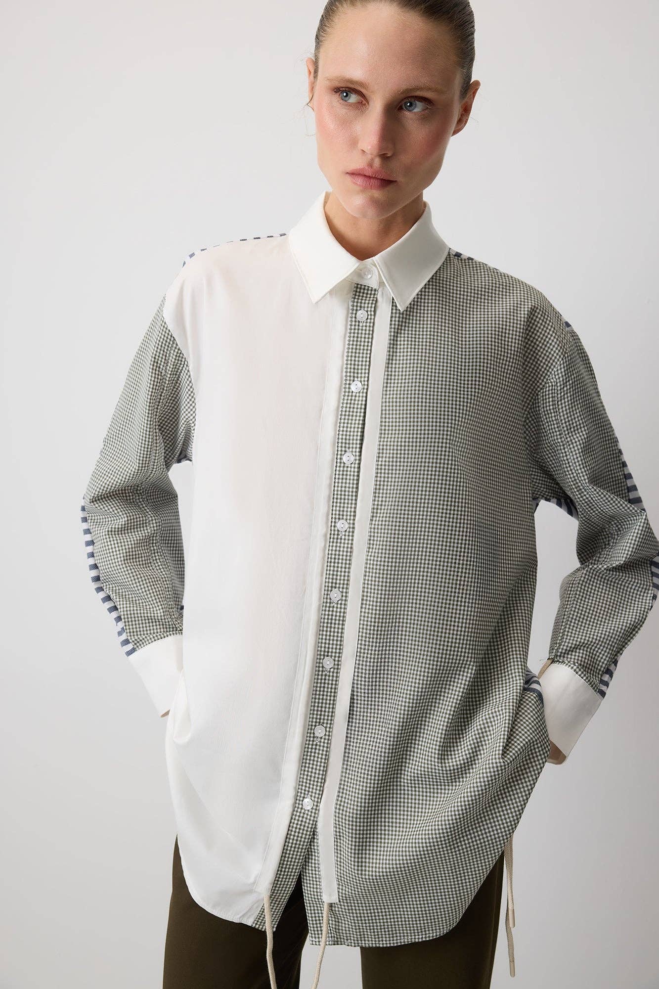 Camicia in popeline color block con arricciature