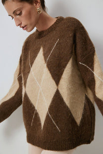 Maglione in maglia a rombi marrone