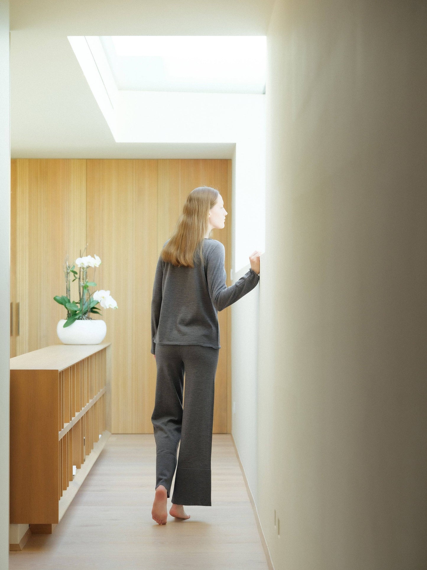 Maglione in lana merino extrafine con scollo a barchetta a maglia 3D