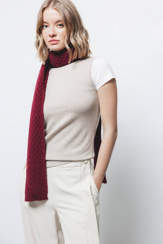 Top in maglia rasata con girocollo