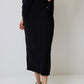 Completo in maglia con gonna midi e cardigan
