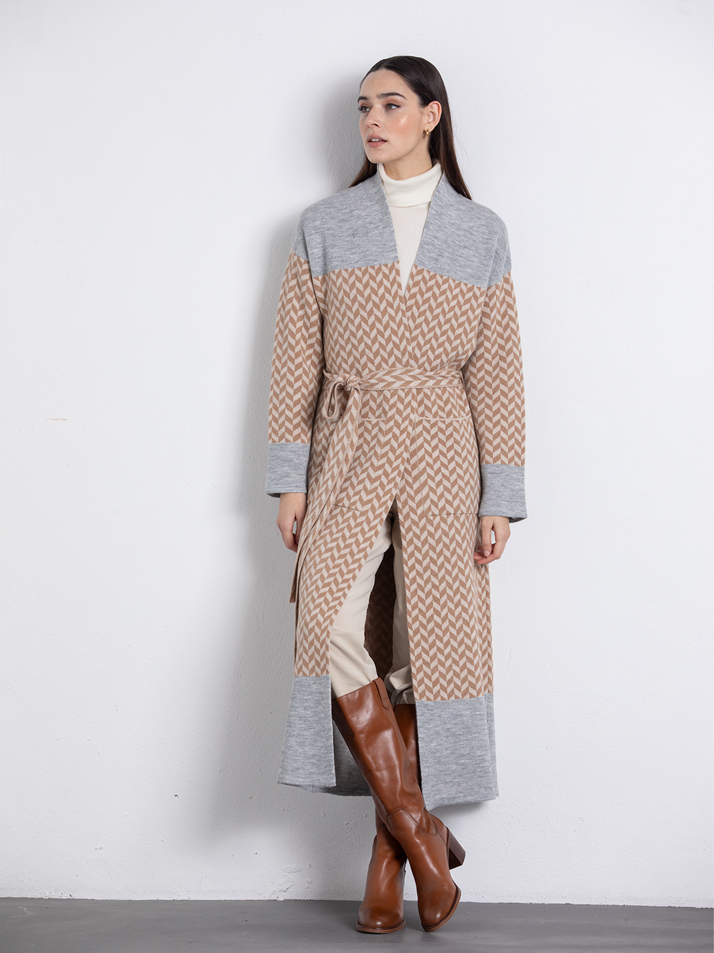 Cappotto lungo jacquard con cintura
