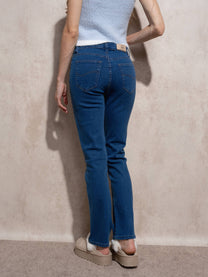 Jeans donna vita alta a gamba dritta in denim stretch