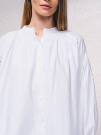 Blusa con maniche a palloncino