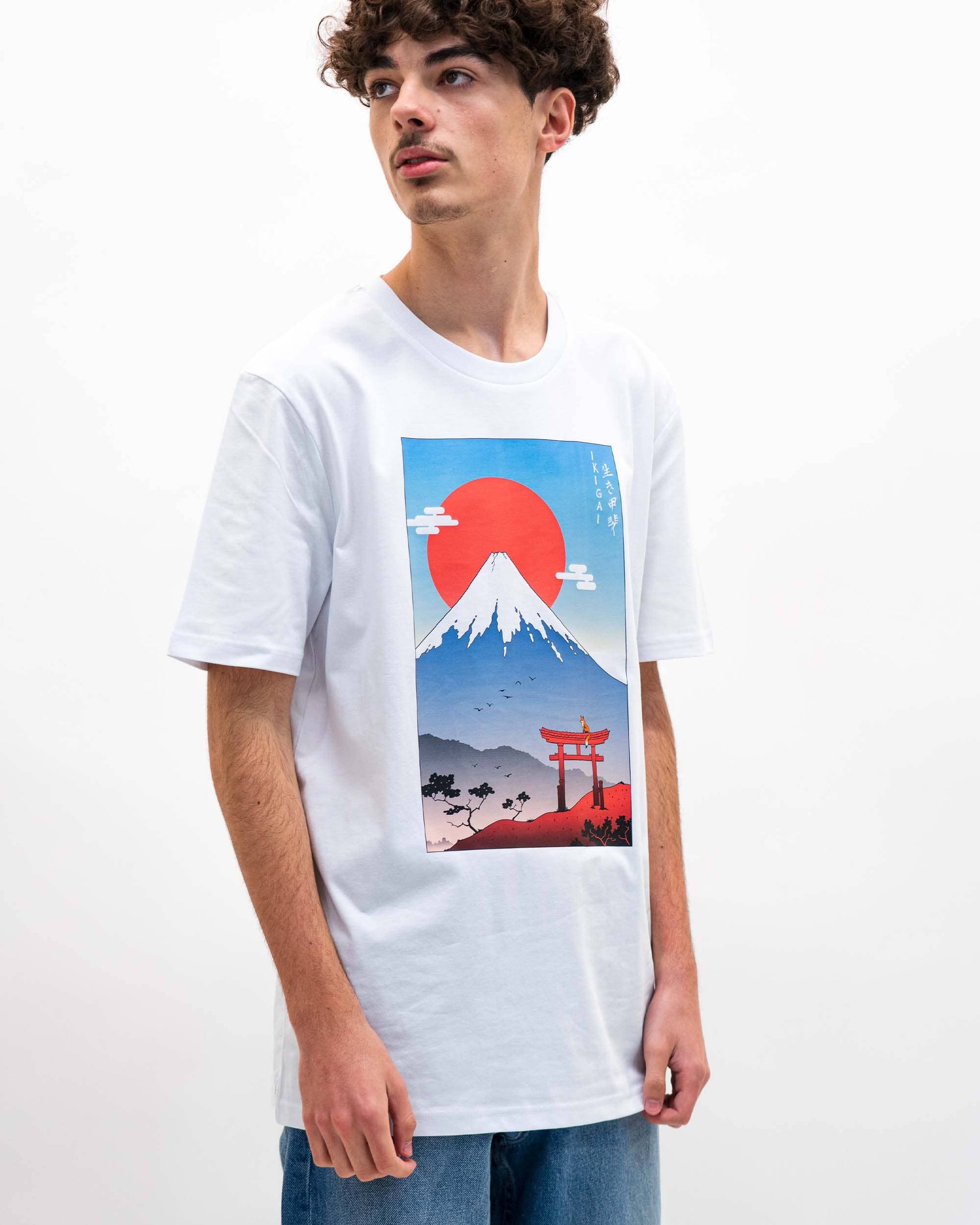 T-shirt Mount Fuji Ikigai in cotone biologico