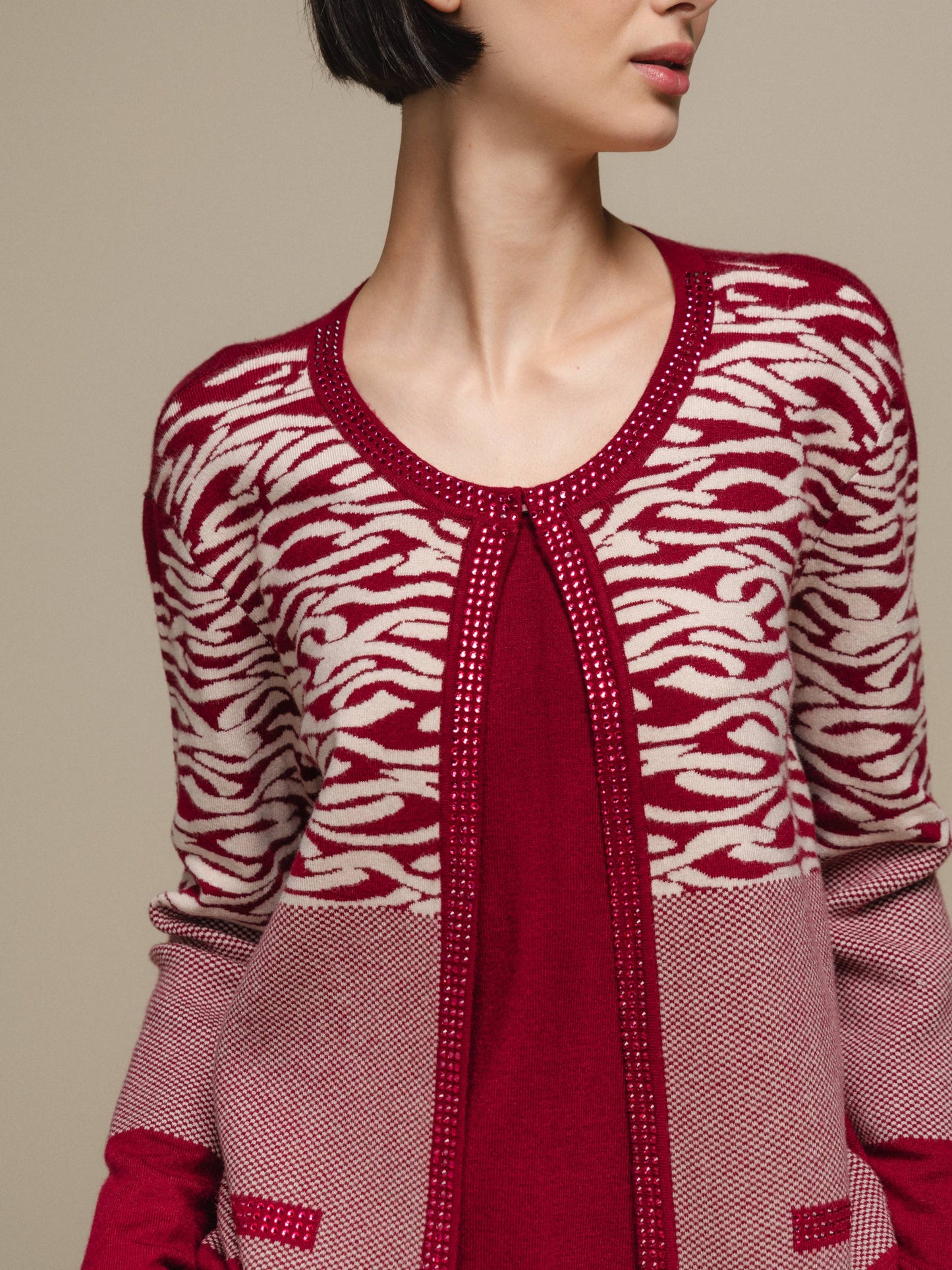 Cardigan donna in maglia jacquard animalier bicolore