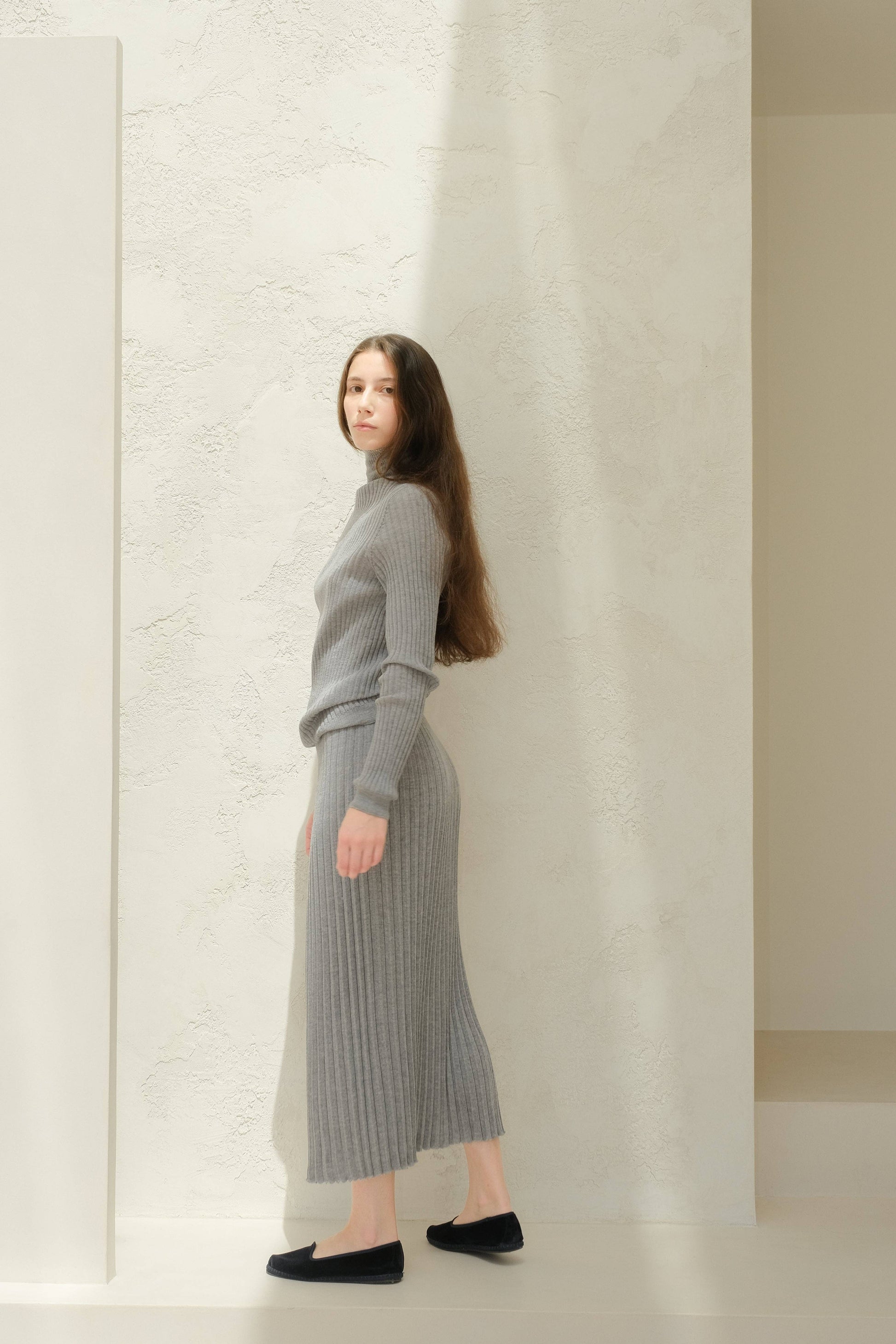 Dolcevita a coste in lana merino extra fine