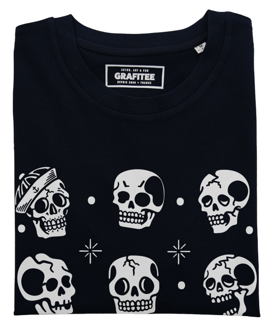 T-shirt nera con stampa teschi