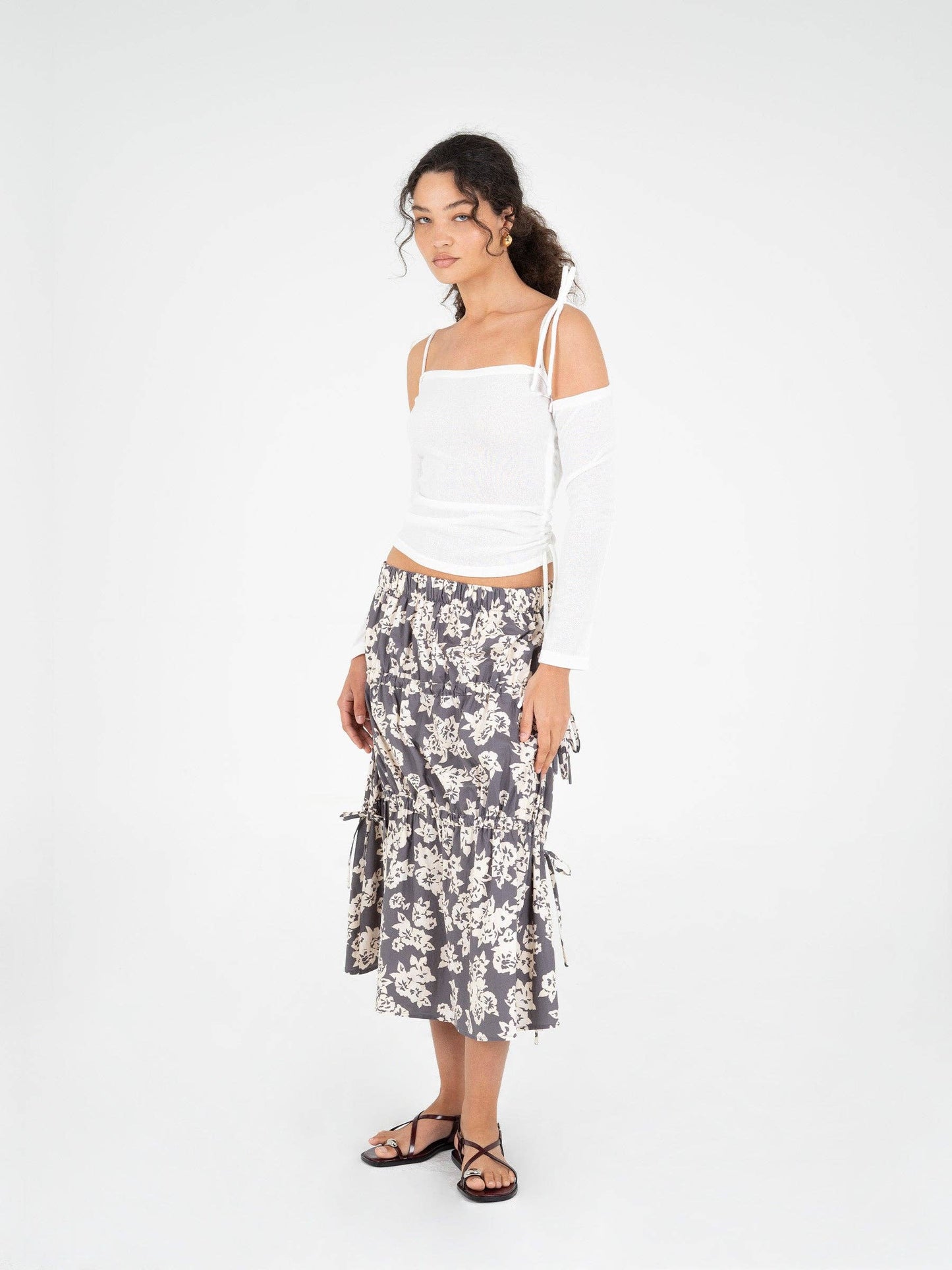 Gonna lunga floreale Seraphine con lacci arricciabili