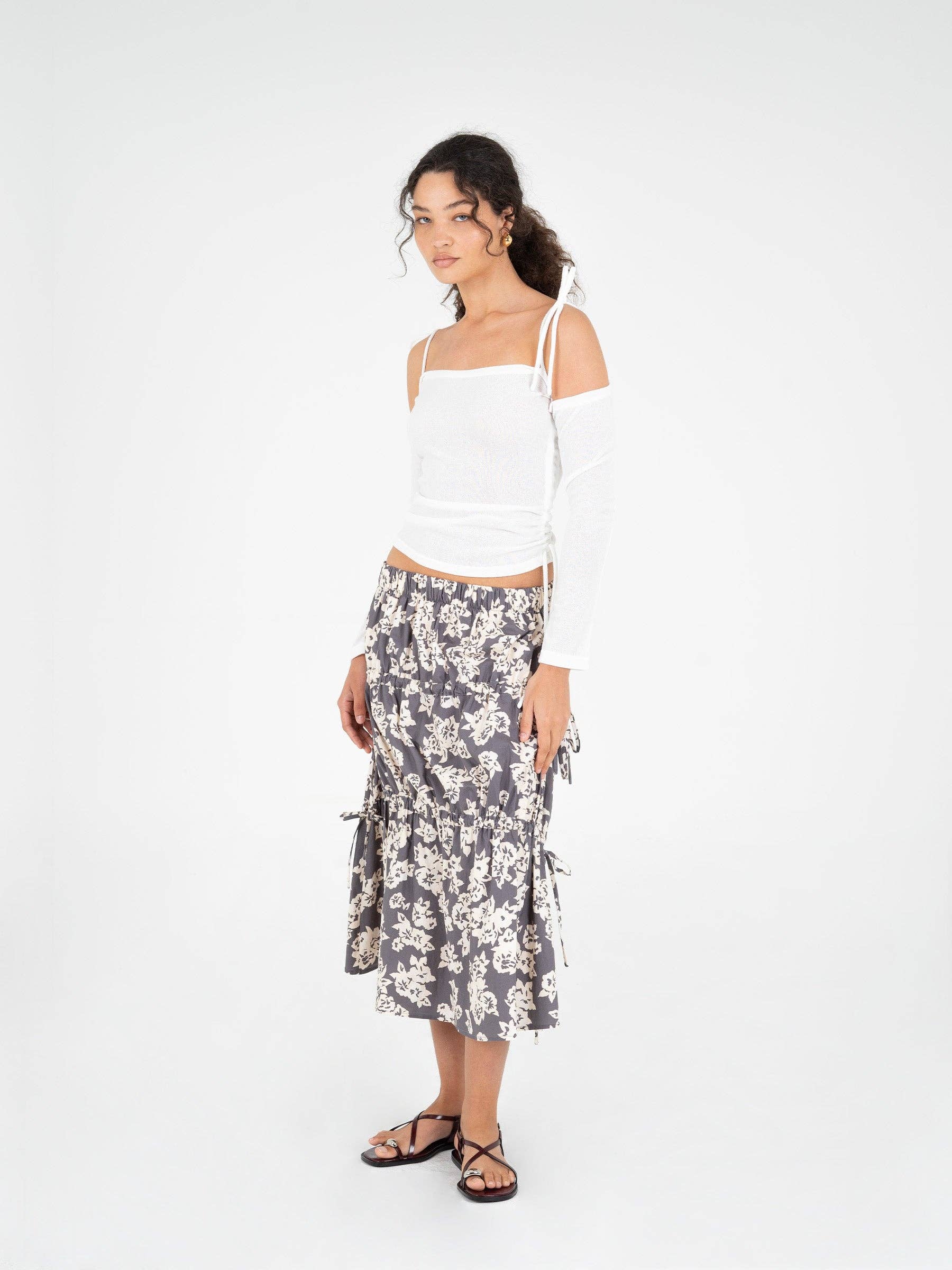 Gonna lunga floreale Seraphine con lacci arricciabili