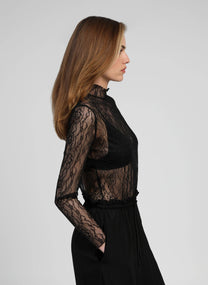 Top in pizzo trasparente nero a maniche lunghe con collo alto
