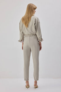 Pantaloni a pieghe eleganti color pietra
