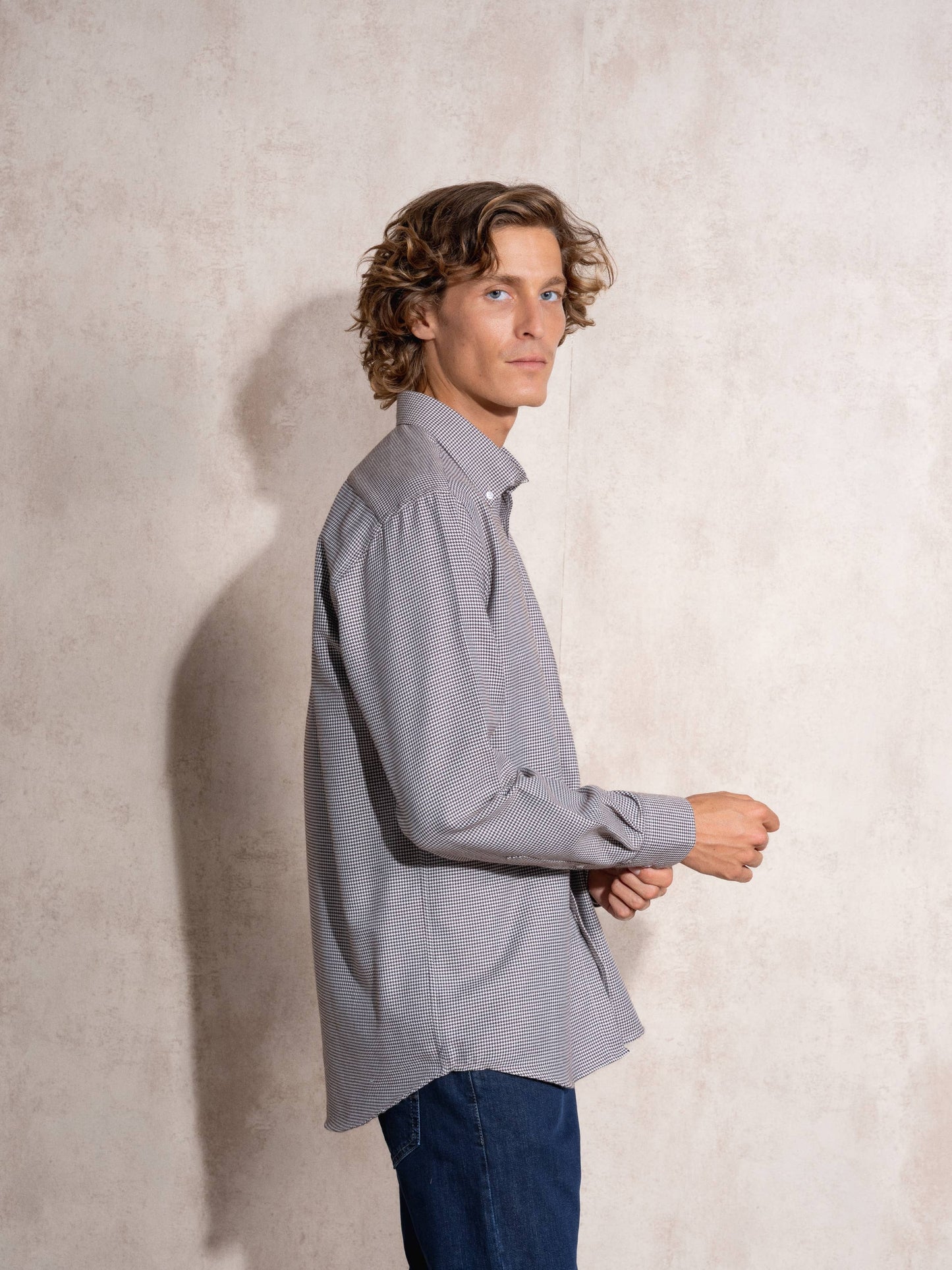 Camicia da uomo in cotone misto a microquadri