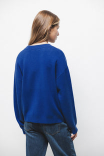 Cardigan in maglia blu con scollo a V