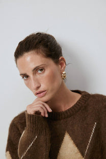 Maglione in maglia a rombi marrone