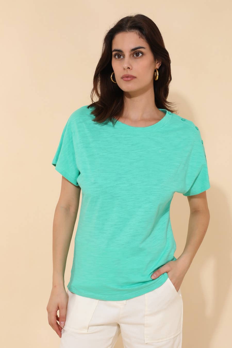 T-shirt TIA in cotone con bottoni sulla spalla sinistra
