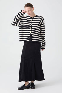 Cardigan corto a righe con bottoni dorati