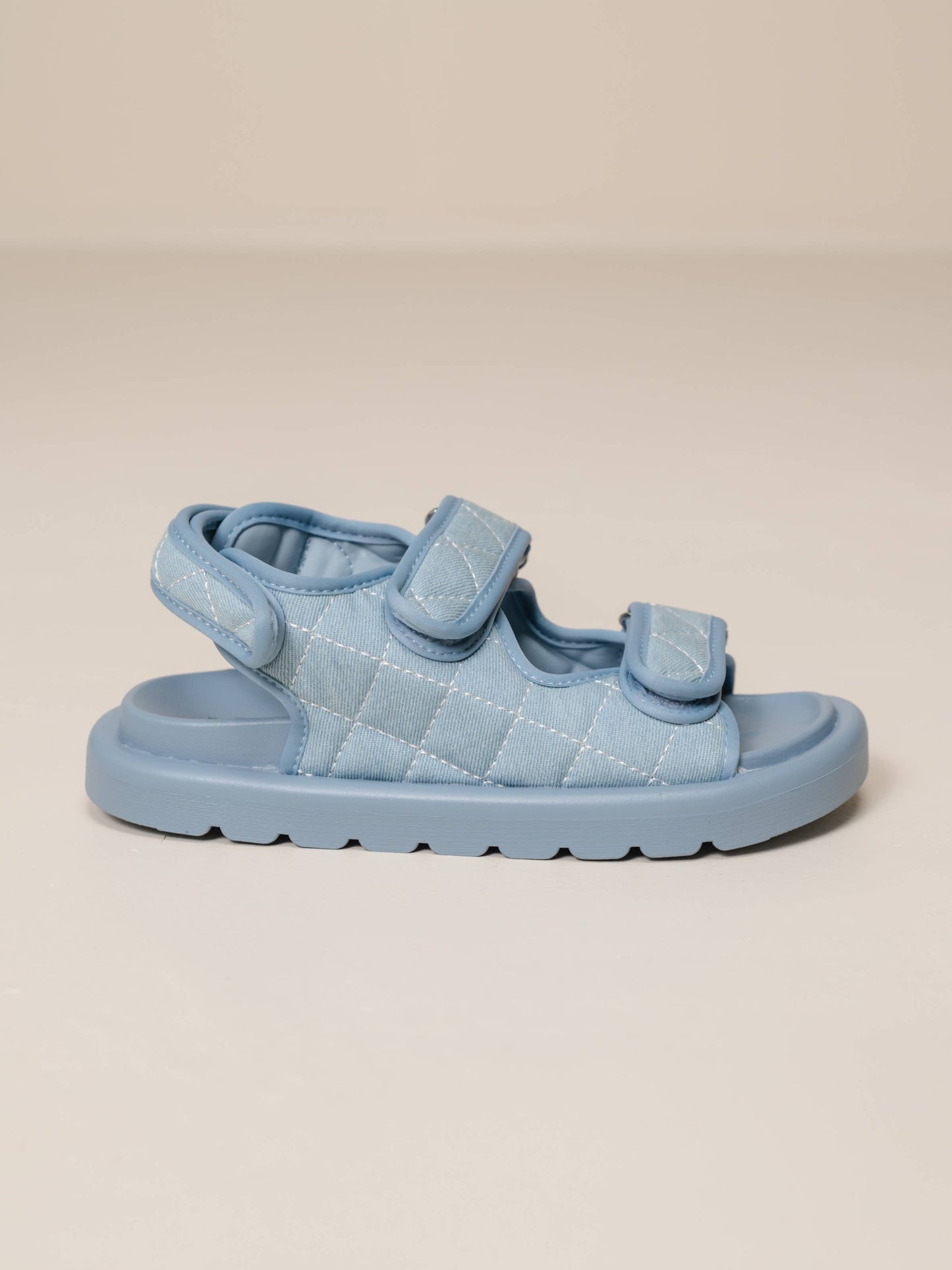 Sandali in denim con cinturini regolabili
