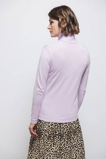 Maglione a maglia liscia con collo alto