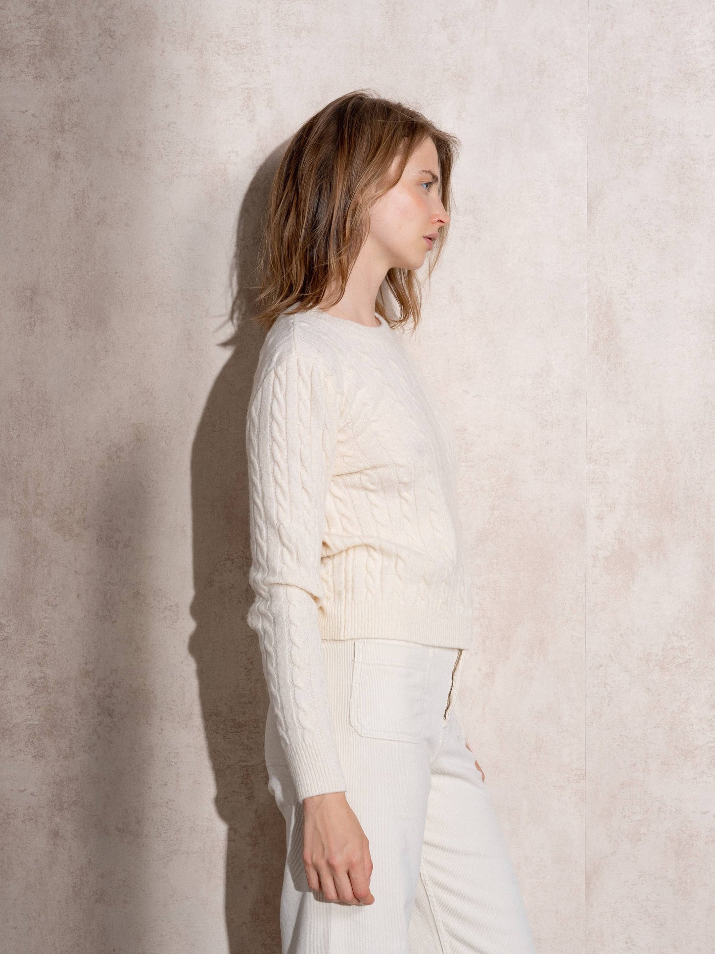 Maglione girocollo a trecce in maglia