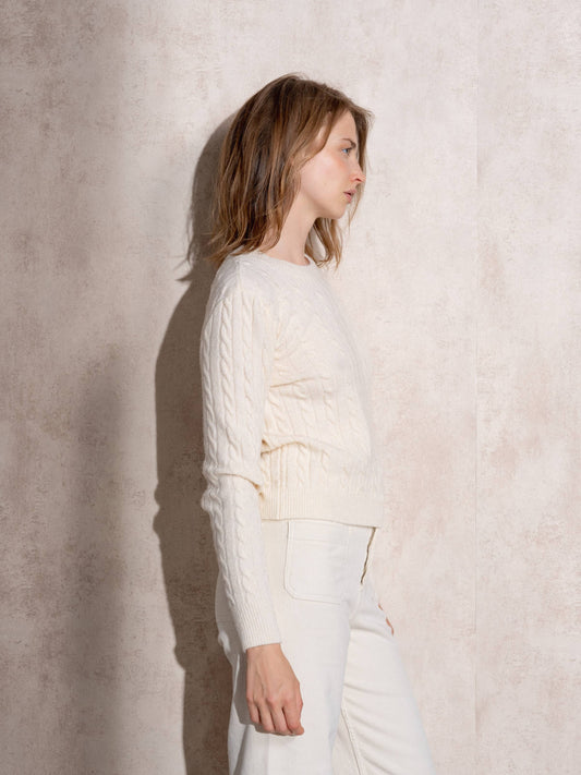 Maglione girocollo a trecce in maglia