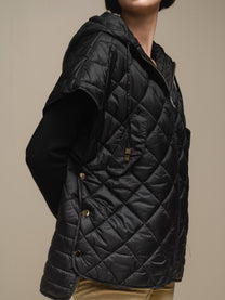 Capa donna trapuntata in nylon con cappuccio